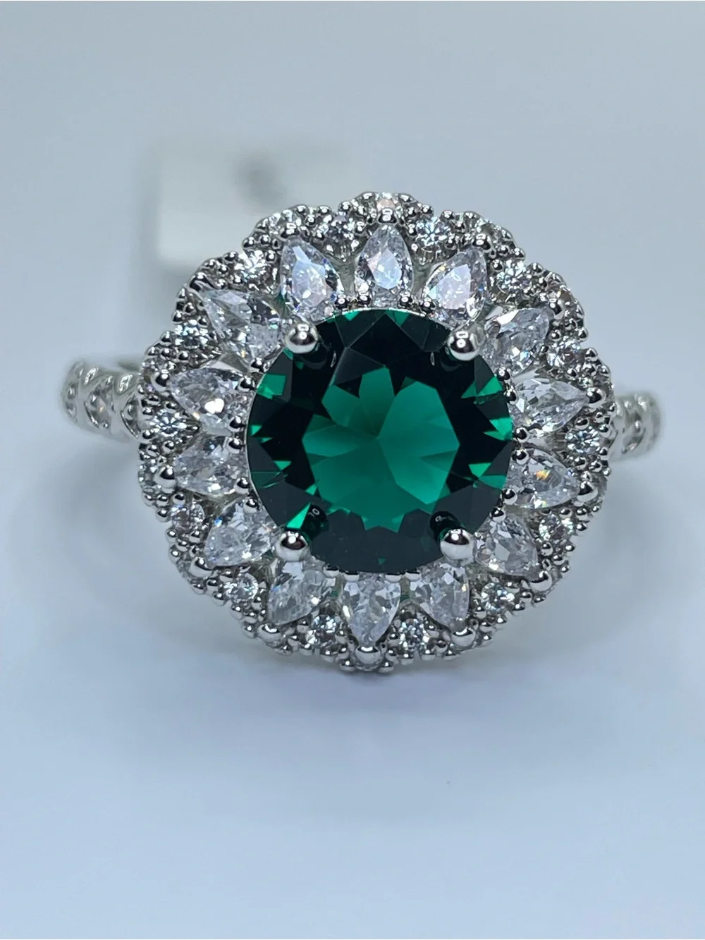 Swarovski Crystal Elements Emerald Green Crystal Halo Art Deco Ring Sz 10